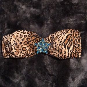 Jewel, animal print Victoria secret bikini top